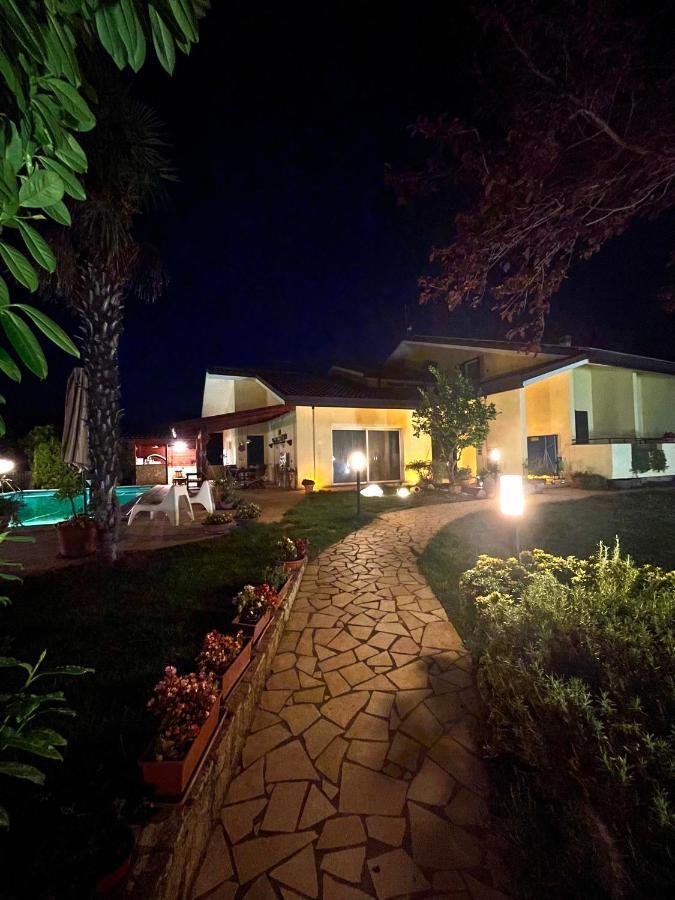 Villa Valentina Treglio Exterior foto